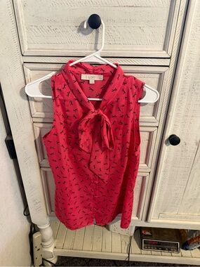 LOFT Hot Pink Tie-Neck Sleeveless Top with Black Bow Print